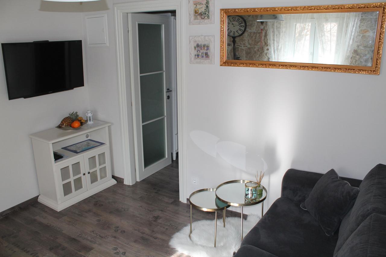 Atlantida Apartment Split Exterior photo